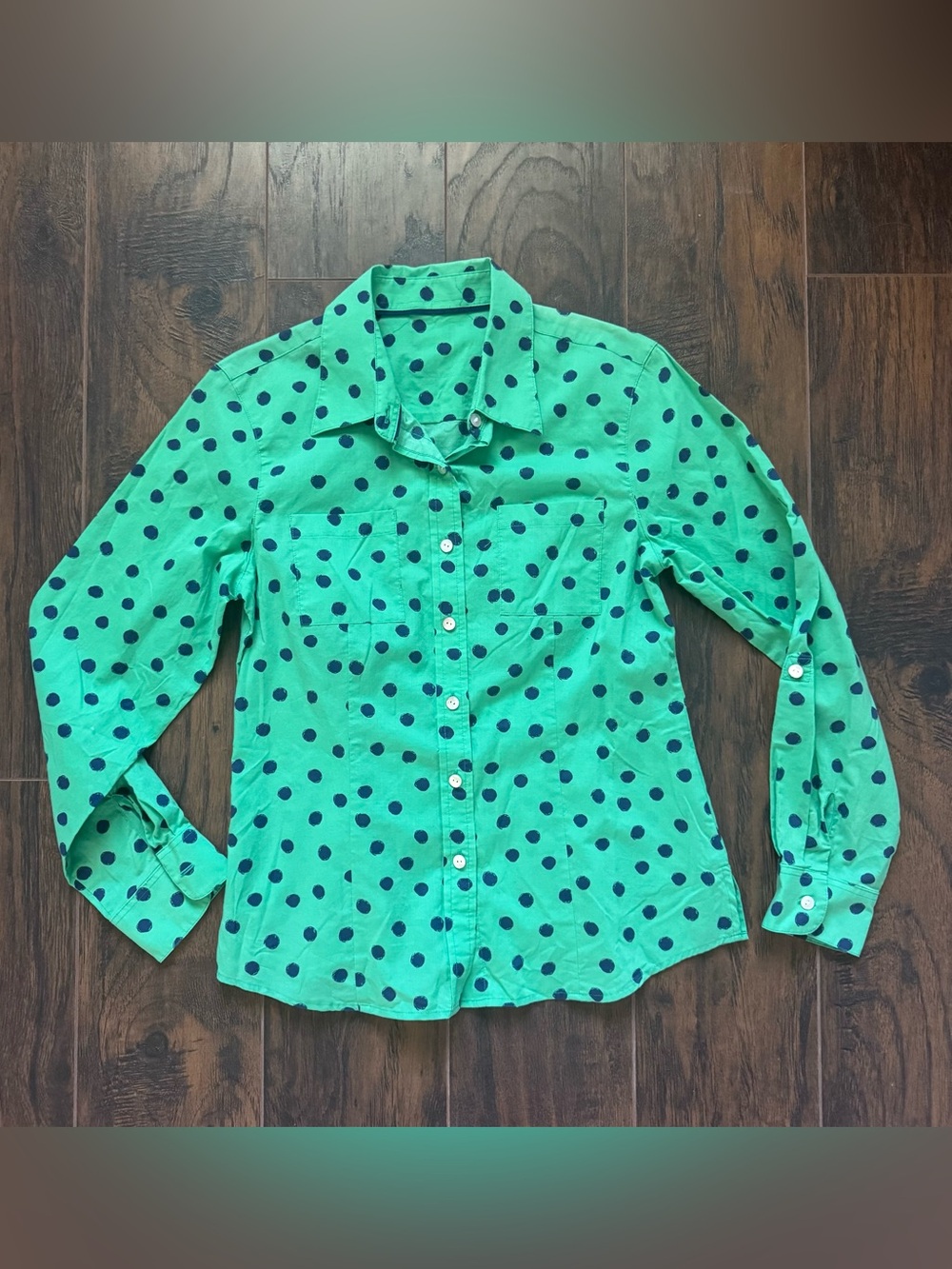 Green Polka Dot Button Down Long Sleeve Shirt Size Small